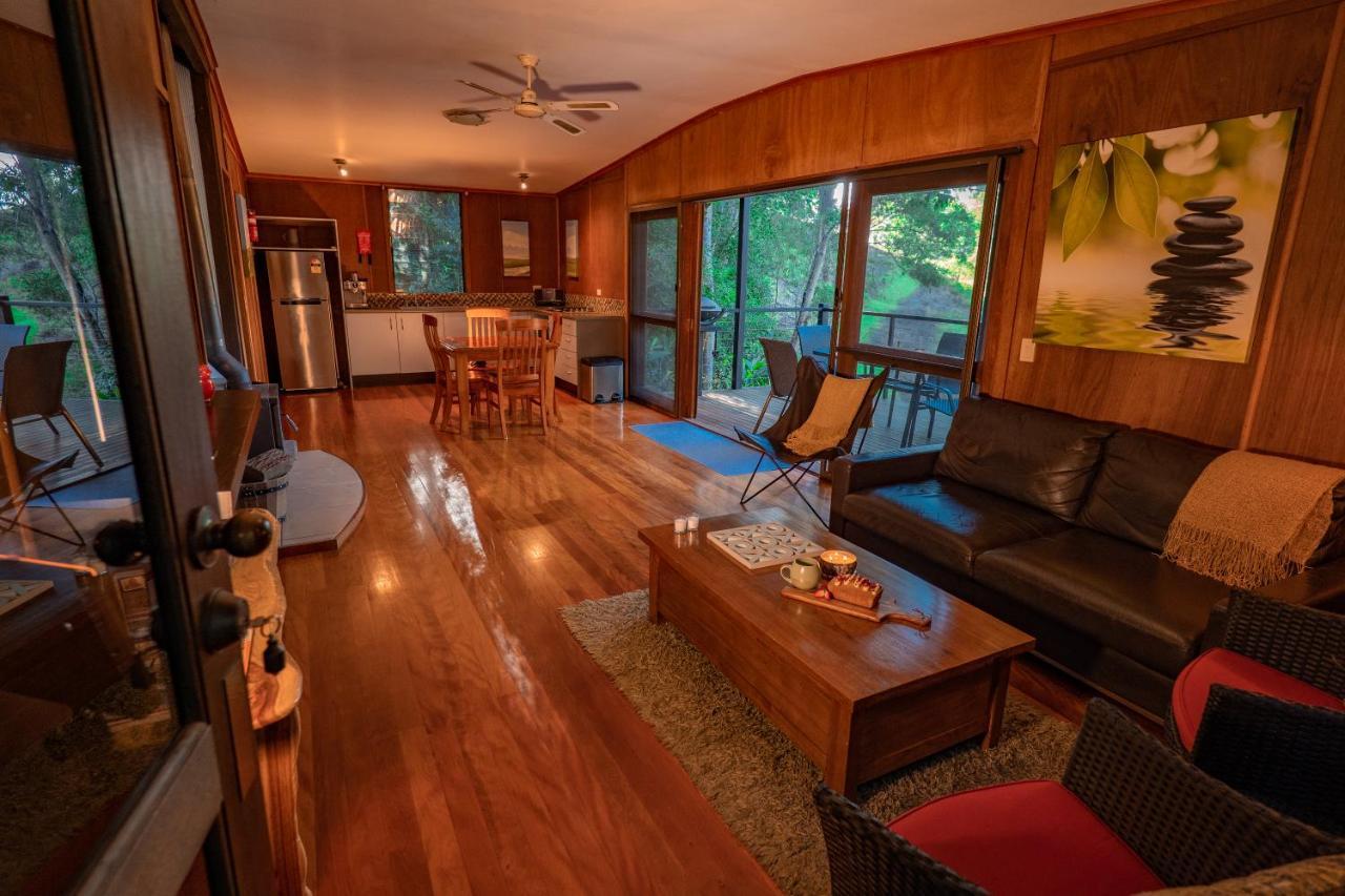 Whispering Valley Cottage Retreat เมลเลนี ภายนอก รูปภาพ