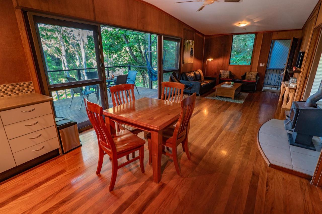 Whispering Valley Cottage Retreat เมลเลนี ภายนอก รูปภาพ